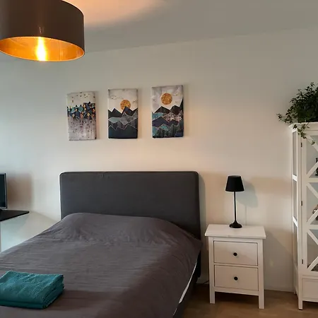 Modern, Bright 2 Bedroom With Great Views Apartamento Helsinki