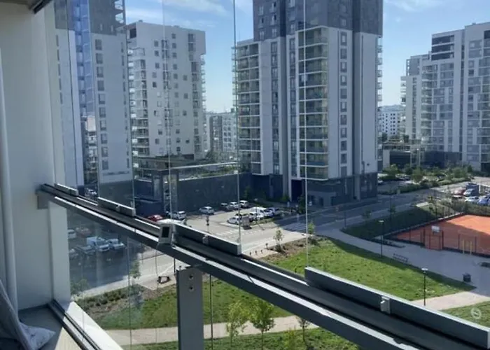 Apartment Modern, Bright 2 Bedroom With Great Views Helsinki