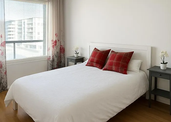 Apartment Modern, Bright 2 Bedroom With Great Views Helsinki